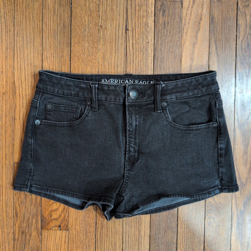 American Eagle AEO 360 Stretch Black Hi-Rise Shortie Slit Leg Denim Shorts Sz 4
